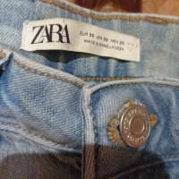 Zara дънкови къси панталони , снимка 3 - Къси панталони и бермуди - 41359620