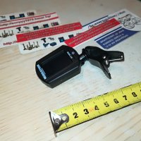 AT-300B GUITAR TUNER-ВНОС GERMANY 3105231829, снимка 13 - Китари - 40888570