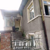 Продавам къща в с. Бряст община Димитровград, снимка 2 - Къщи - 41283785