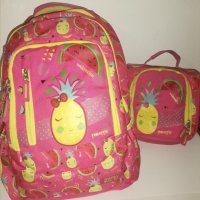 Комплект Ученическа чанта, чанта за хранене, раница Goomby с 4 отделения Pineapple, снимка 1 - Раници - 33933048