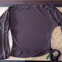 Блуза М размер , снимка 1 - Блузи с дълъг ръкав и пуловери - 36457181