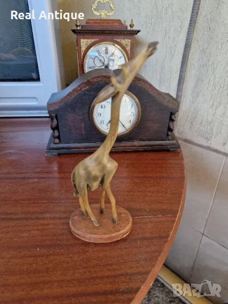 Стара красива антикварна колекционерска фигура статуетка от рог , снимка 1