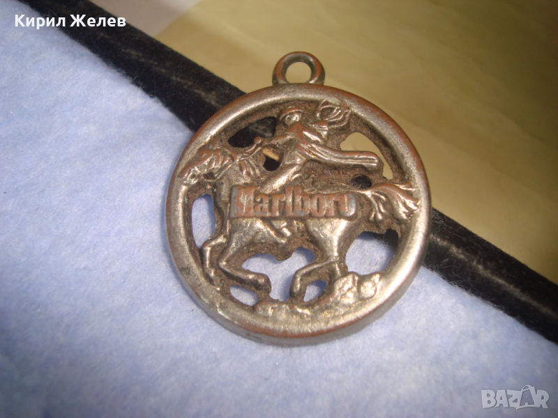 СРЕБРИСНА СТАРА БРОНЗОВА МАРКОВА ЕМБЛЕМА - МАРЛБОРО ВИСУЛКА 71411, снимка 1