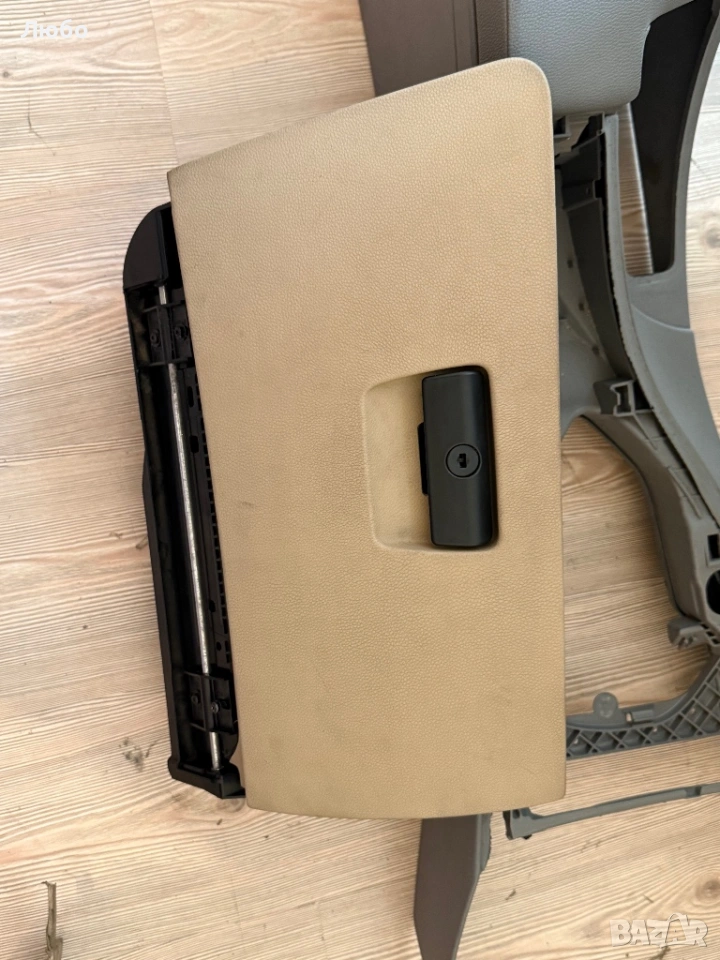 Жабка за BMW E90 / E91, снимка 1