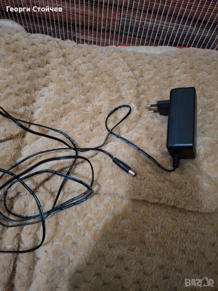 Продавам зарядни устройства , снимка 1