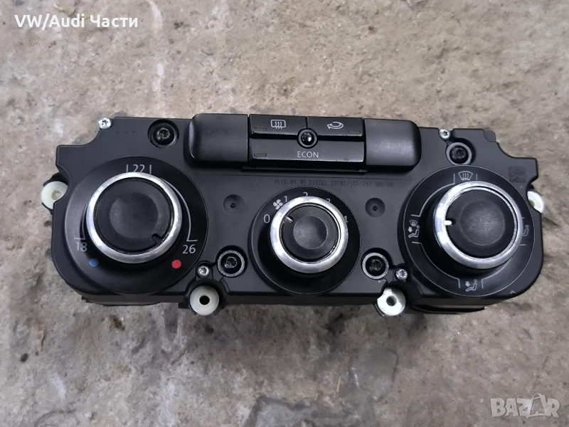 Панел управление климатик климатроник за Голф 5 Пасат VW Golf 5 Passat 1CF747309, снимка 1