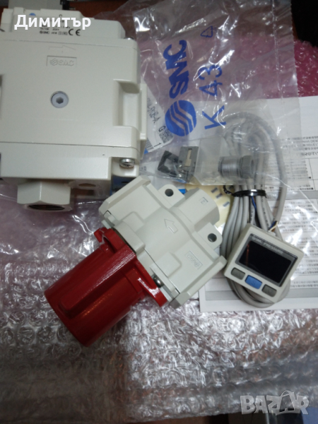 Пневмо група SMC AV4000-F04-SY08-A VHS40-FO4B, снимка 1