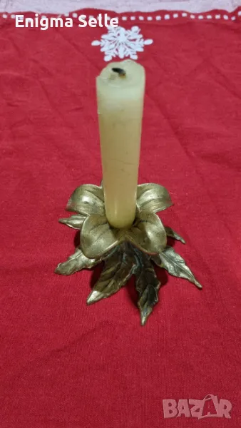 Бронзов свещтник , снимка 1