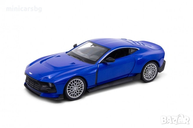Метални коли: Aston Martin Valour 1:24 метален модел (Diecast), снимка 1