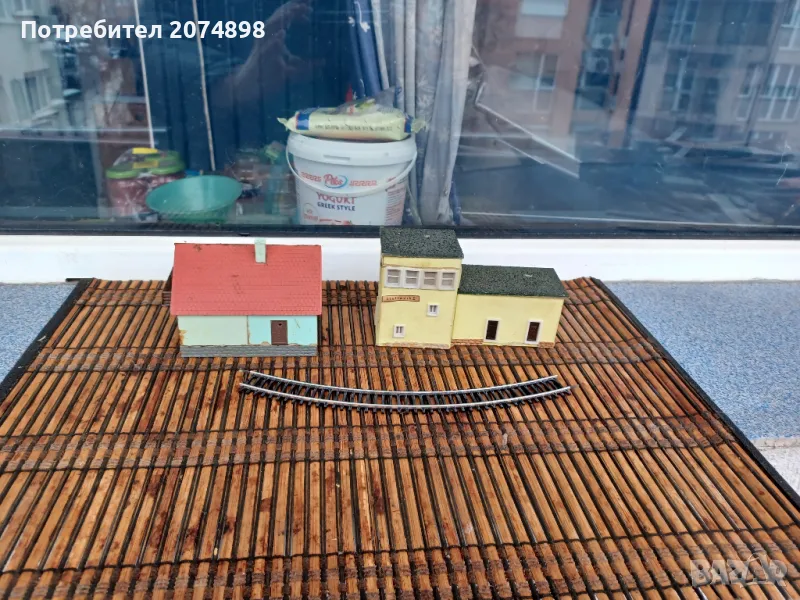 Ж.П. спирка и къщичка, мащаб 1:120, снимка 1