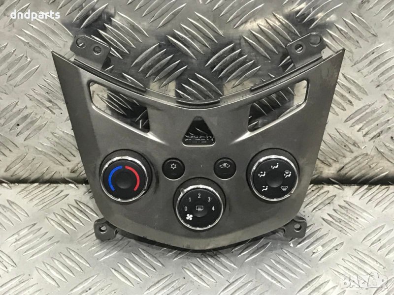 Панел климатик Chevrolet Aveo,2012г., снимка 1