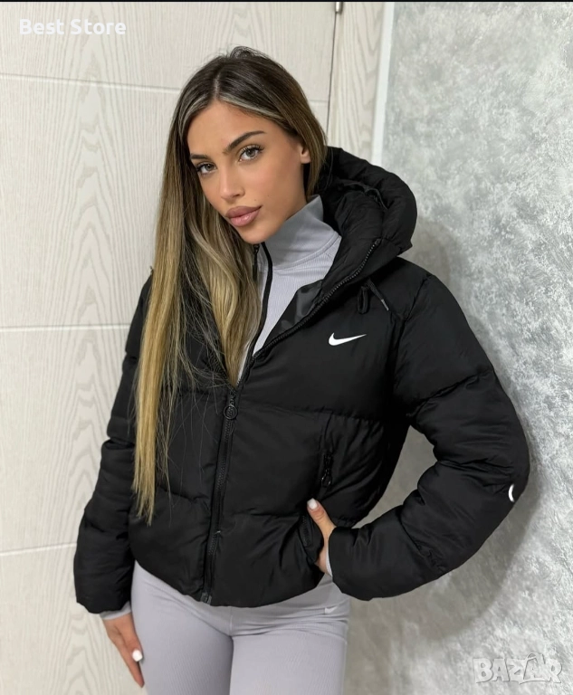 Nike Черно Зимно Дамско Яке С Качулка Найк , снимка 1