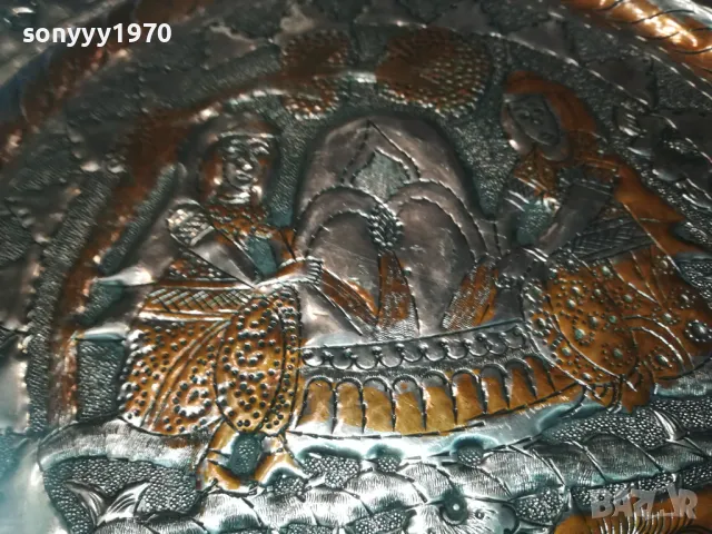 КРАСИВА РЕЛЕФНА ЧИНИЯ С ДВОЙНО ДЪНО 2910241805, снимка 13 - Антикварни и старинни предмети - 47765025