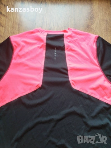 puma - страхотна мъжка тениска КАТО НОВА М, снимка 4 - Тениски - 53817234