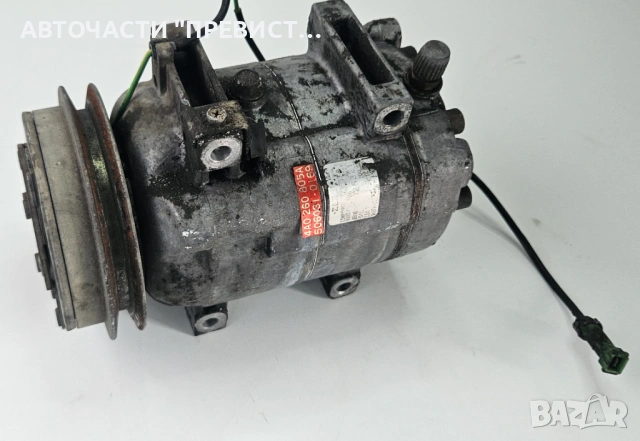 Компресор Климатик Ауди 100 Ц4 Audi 100 C4 2.0 140кс OEM 4a0260805a