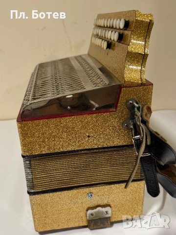 Акордеон Hohner Organola 8 баса, снимка 8 - Акордеони - 52326081