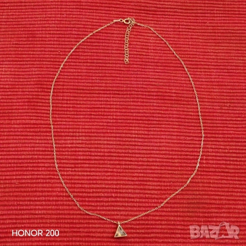 Сребърно синджирче с висулка. 