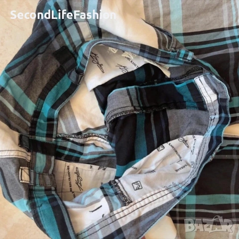 Мъжки къси панталони  Karl Kani с винтидж каре размер 28 син цвят, снимка 4 - Къси панталони - 53219142