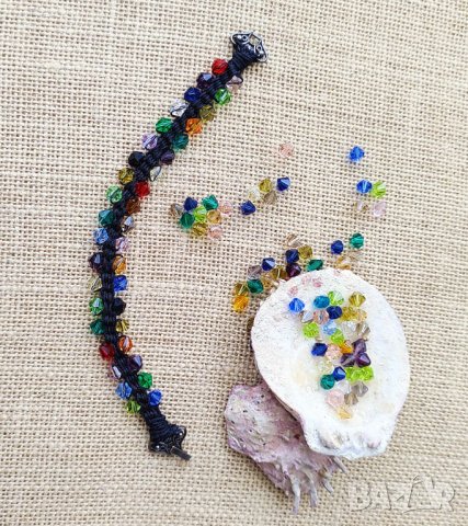 Плоска кумихимо гривна с кристали, снимка 6 - Гривни - 42588826