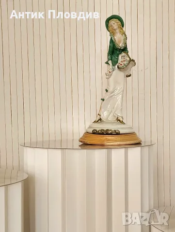 Статуетка A. Belcari „Дама с кошница цветя“, снимка 7 - Статуетки - 56020114