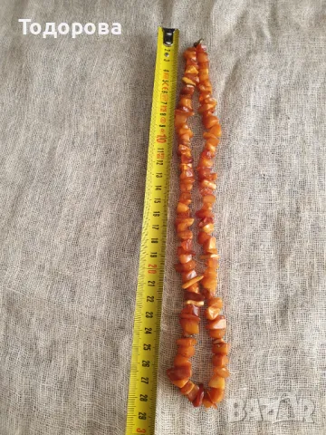 Огърлица от самороден Балтийски кехлибар, снимка 2 - Антикварни и старинни предмети - 49689659