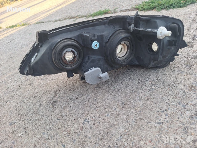 Десен Фар Hella Опел Астра Г от 1998-2004 Година Opel Astra G , снимка 5 - Части - 51230667