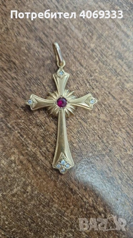 Стар златен Кръст с рубин 14к 5.96гр 5см , снимка 3 - Колиета, медальони, синджири - 50898227
