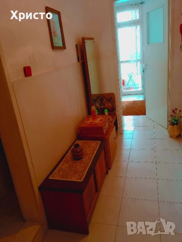 Предлагам Обзаведена гарсониера под наем в гр Севлиево, снимка 1