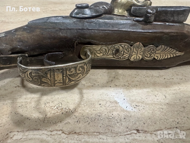 Стар кремъчен пищов, снимка 2 - Антикварни и старинни предмети - 52516058