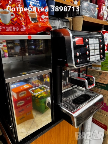 Кафе робот La Cimbali, снимка 3 - Кафемашини - 51872260