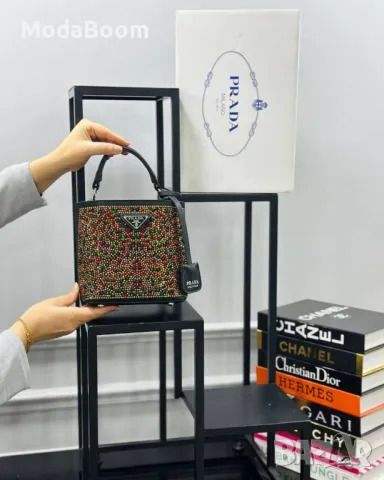 Prad🅰️ дамски чанти Различни цветове , снимка 6 - Чанти - 48523304