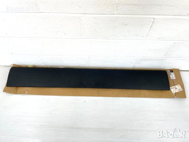 Оригинална странична лява лайсна лайстна за Mercedes-benz Sprinter W910 A9106906800, снимка 2 - Части - 41864001