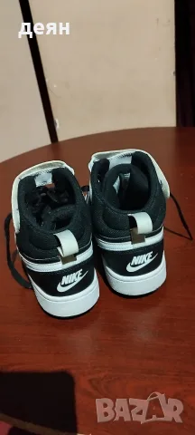 Юношески високи кецове NIKE COURT BOROUGH MID 2 BG, снимка 3 - Детски маратонки - 56189776
