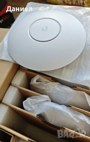 5 броя Ubiquiti UniFi UAP-AC-PRO-5 1300Mbit/s access point, снимка 4 - Мрежови адаптери - 53665472