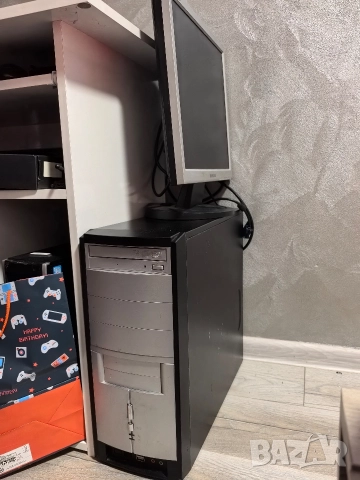 Настолен компютър и монитор, снимка 9 - За дома - 52633637