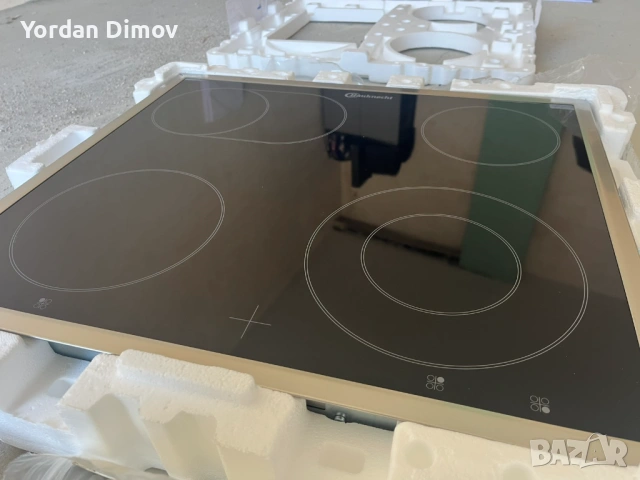 Керамичен плот Bauknecht CHR 9642 IN