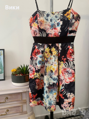 Рокля в размер S, снимка 6 - Рокли - 44829809