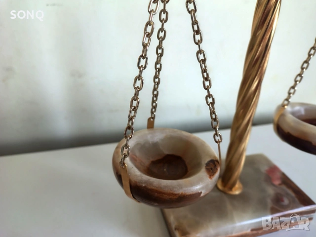 Страхотна Винтидж Везна, снимка 3 - Антикварни и старинни предмети - 53731876