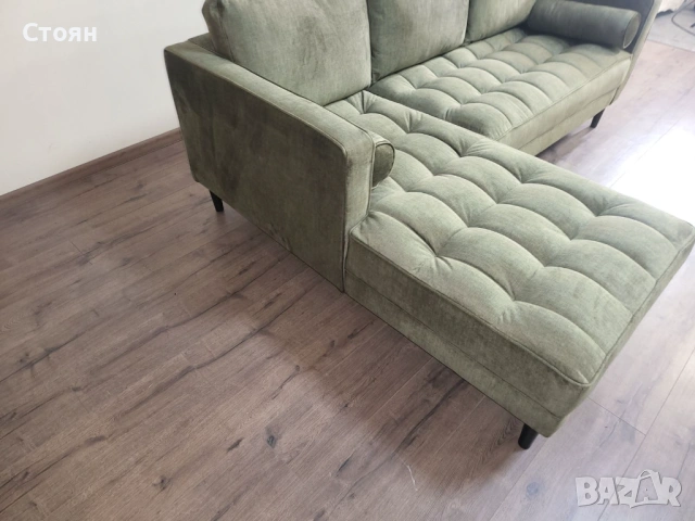 Зелен ъглов диван от плат с лежанка, снимка 2 - Дивани и мека мебел - 53730855