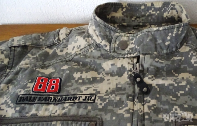 NASCAR Dale Earnhardt Jr 88 National Guard камуфлажно яке НАСКАР, снимка 6 - Якета - 51974837