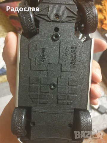 Порше Бокстер  1:18 Маисто, снимка 8 - Колекции - 41629323