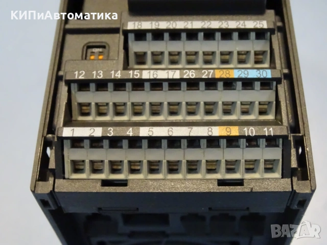 честотен регулатор Siemens Micromaster 440 6SE6440-2AB12-5AA1 0.2kW 200/240V на части, снимка 5 - Резервни части за машини - 53151677