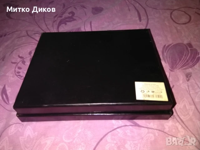 Подаръчен комплект павур с 4 чашки и фунийка в кутия нов, снимка 4 - Екипировка - 51106478