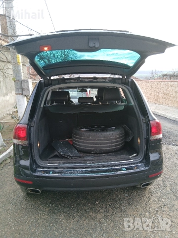 продава се Volkswagen Touareg, снимка 2 - Автомобили и джипове - 52692202
