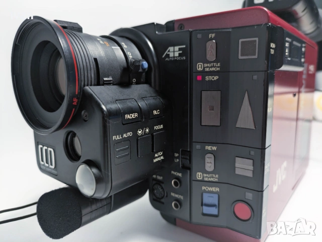 Видеокамера JVC GR-C7E с оригинален куфар, снимка 3 - Камери - 53471895