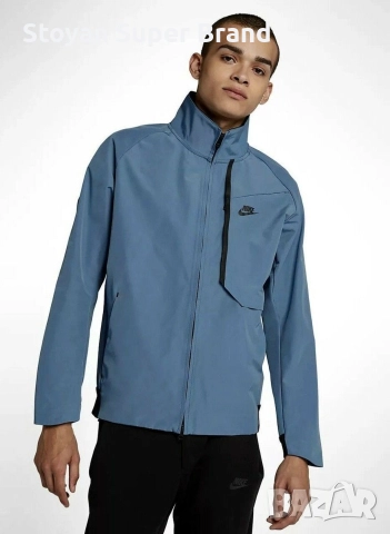 Nike Sportswear Tech Shield Размер L