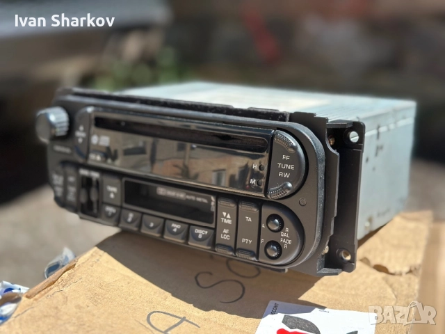 Оригинален аудио плеър Гранд Чероки Wj, снимка 7 - Части - 52007032