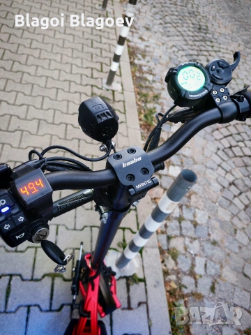 Ел тротинетка KAABO MANTIS 10 С Демфер, снимка 4 - Скутери и тротинетки - 53429944