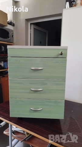 Офис шкаф с три чекмеджета на колела - контейнер за бюро резидав с ключ, снимка 9 - Шкафове и рафтове - 51437181