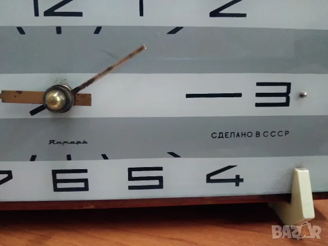Ретро, часовник ЯНТАРЬ от СССР , снимка 2 - Антикварни и старинни предмети - 55806850